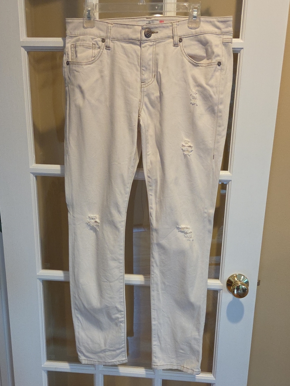 CAbi Slim Boyfriend Distressed Off-White Jeans Size: 8
